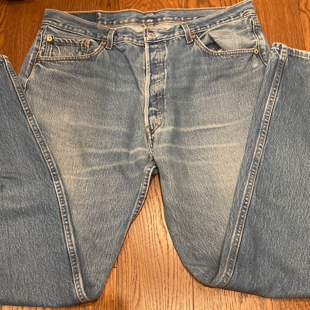 Levi’s Light wash jeans